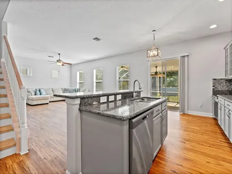 7606 S Sparkman Street Tampa FL 33616