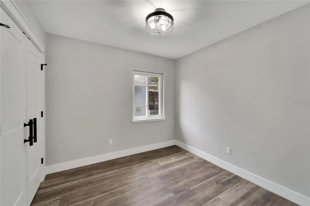 304 Orangewood Avenue Clearwater FL 33755