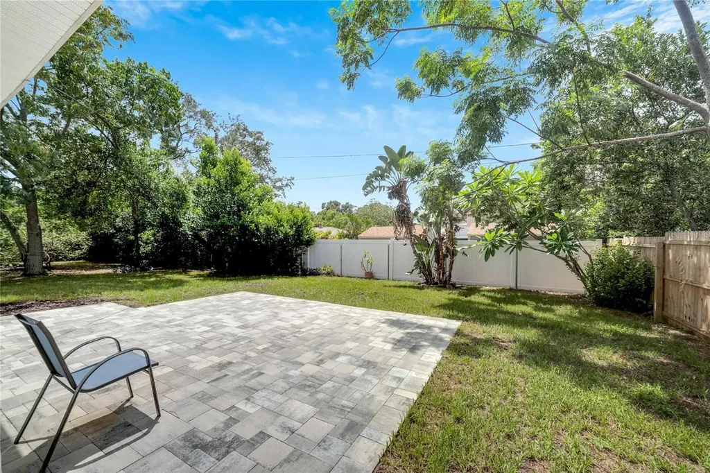 304 Orangewood Avenue Clearwater FL 33755