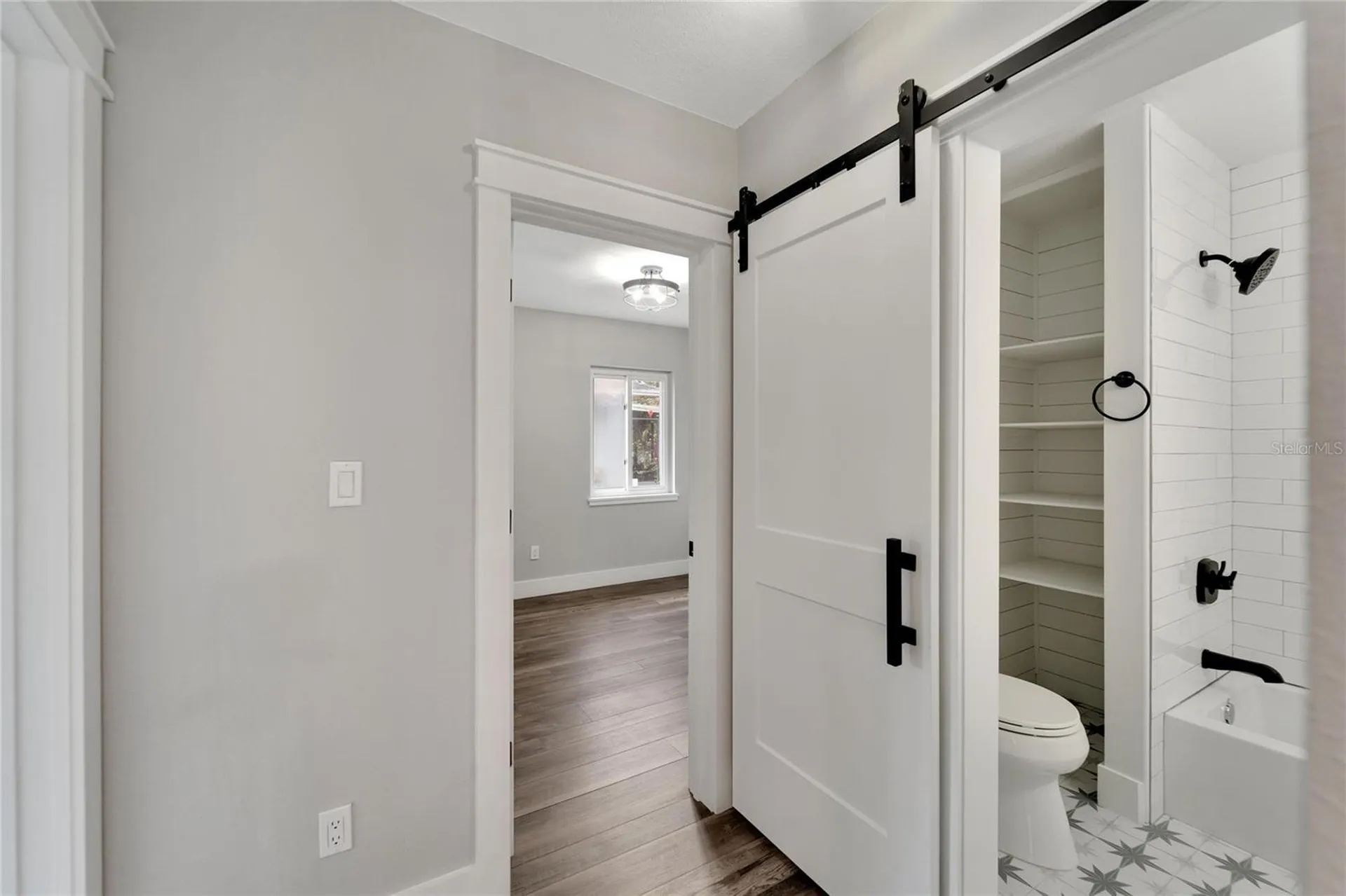 304 Orangewood Avenue Clearwater FL 33755