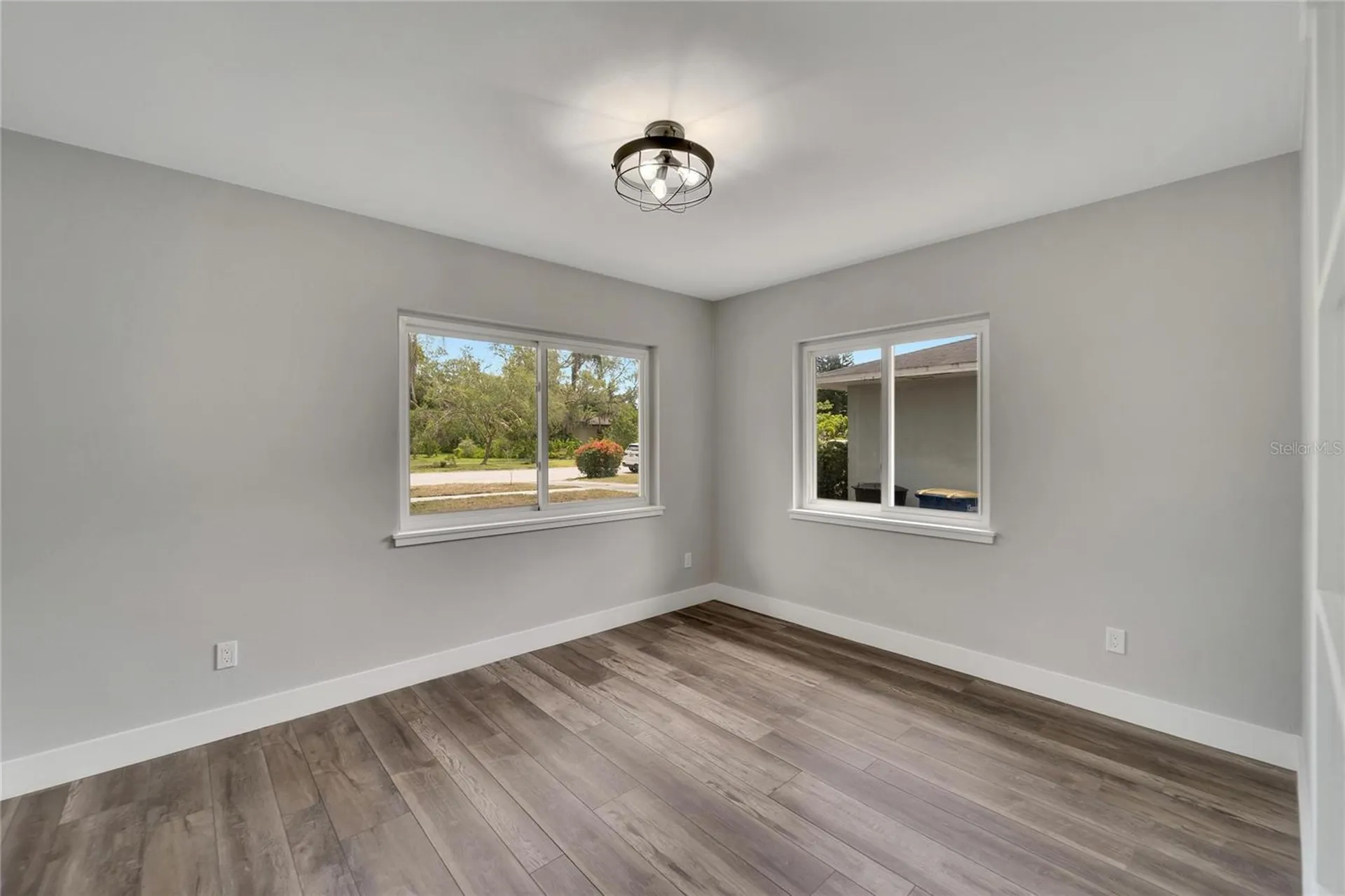 304 Orangewood Avenue Clearwater FL 33755