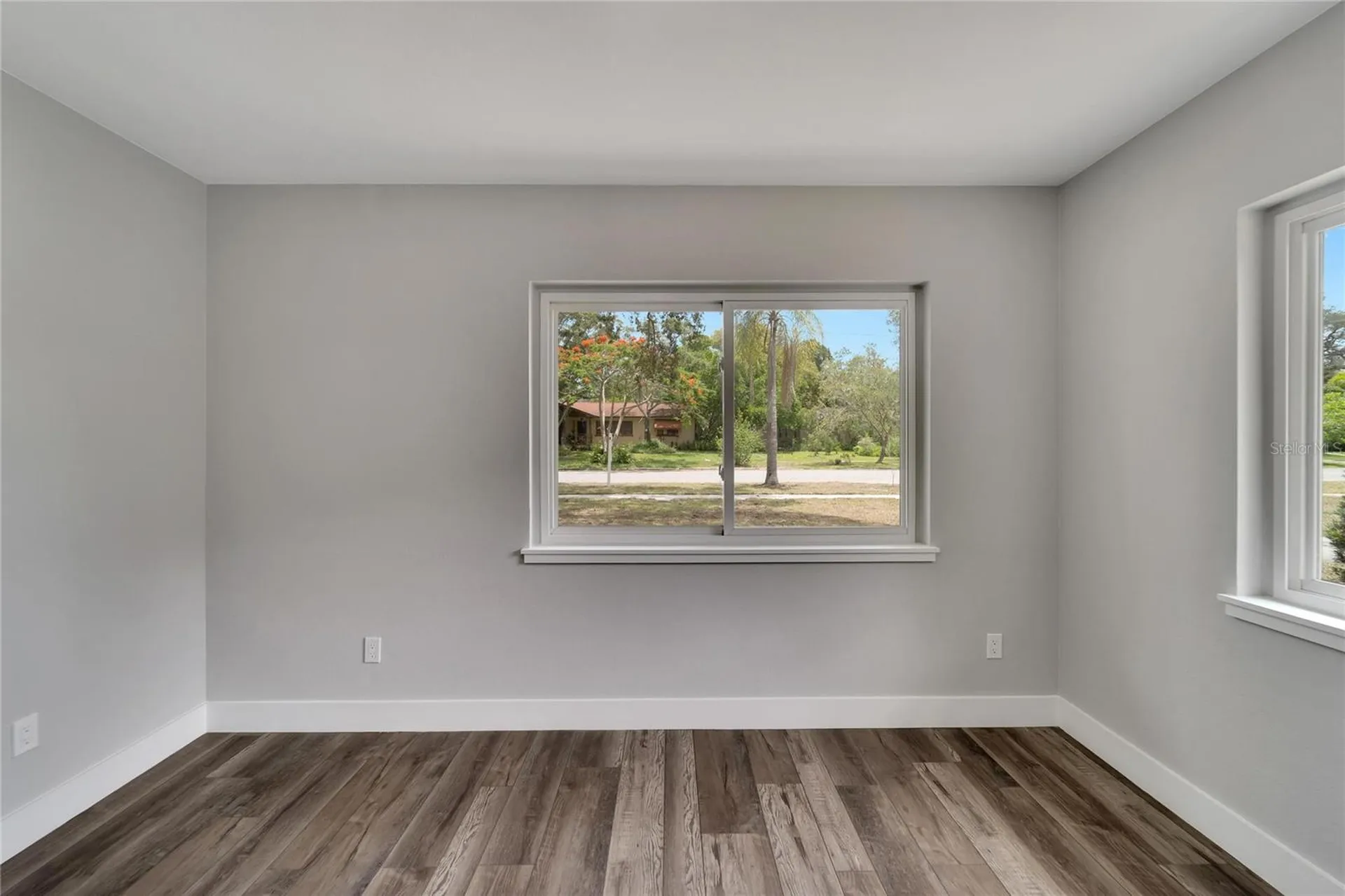 304 Orangewood Avenue Clearwater FL 33755