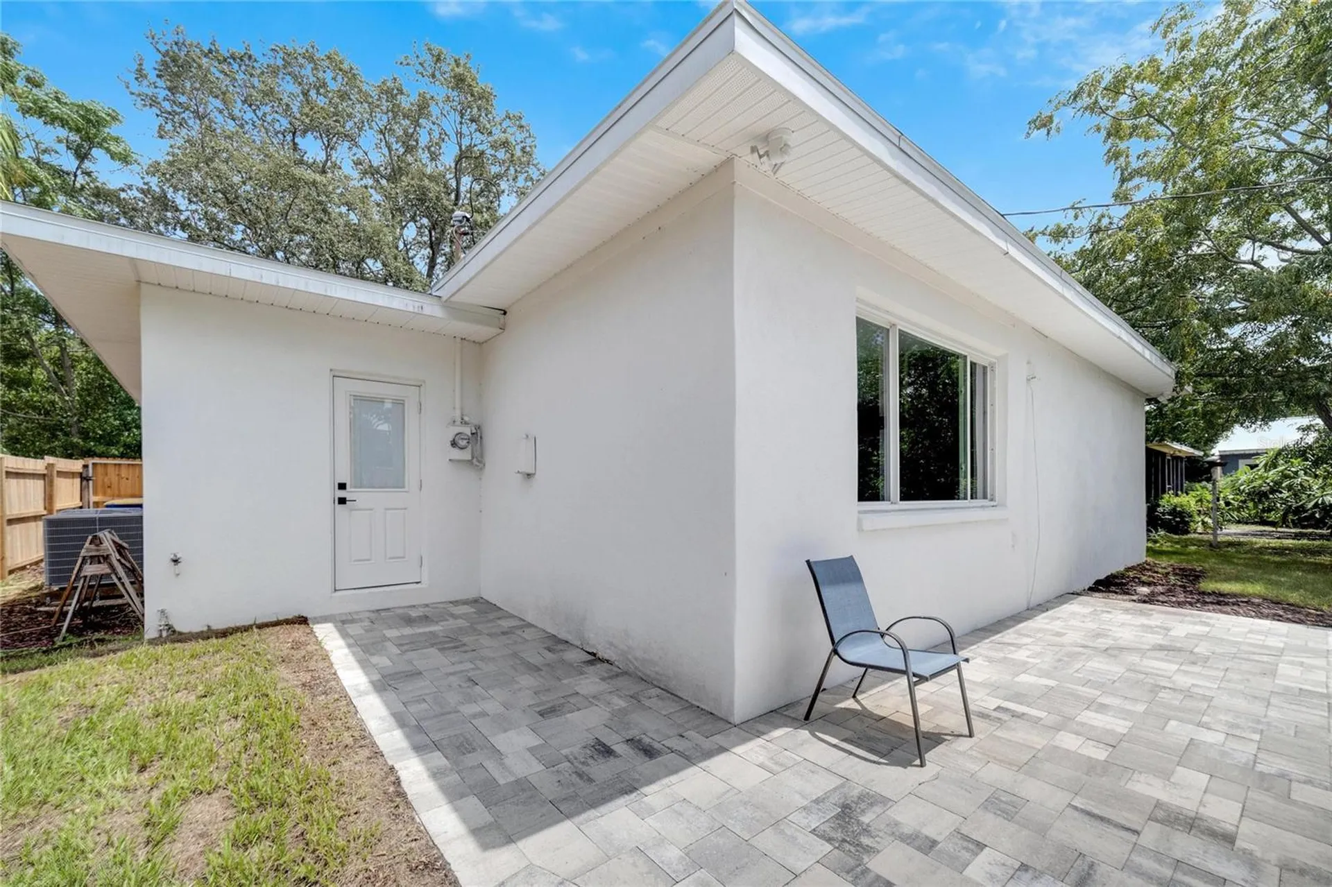 304 Orangewood Avenue Clearwater FL 33755