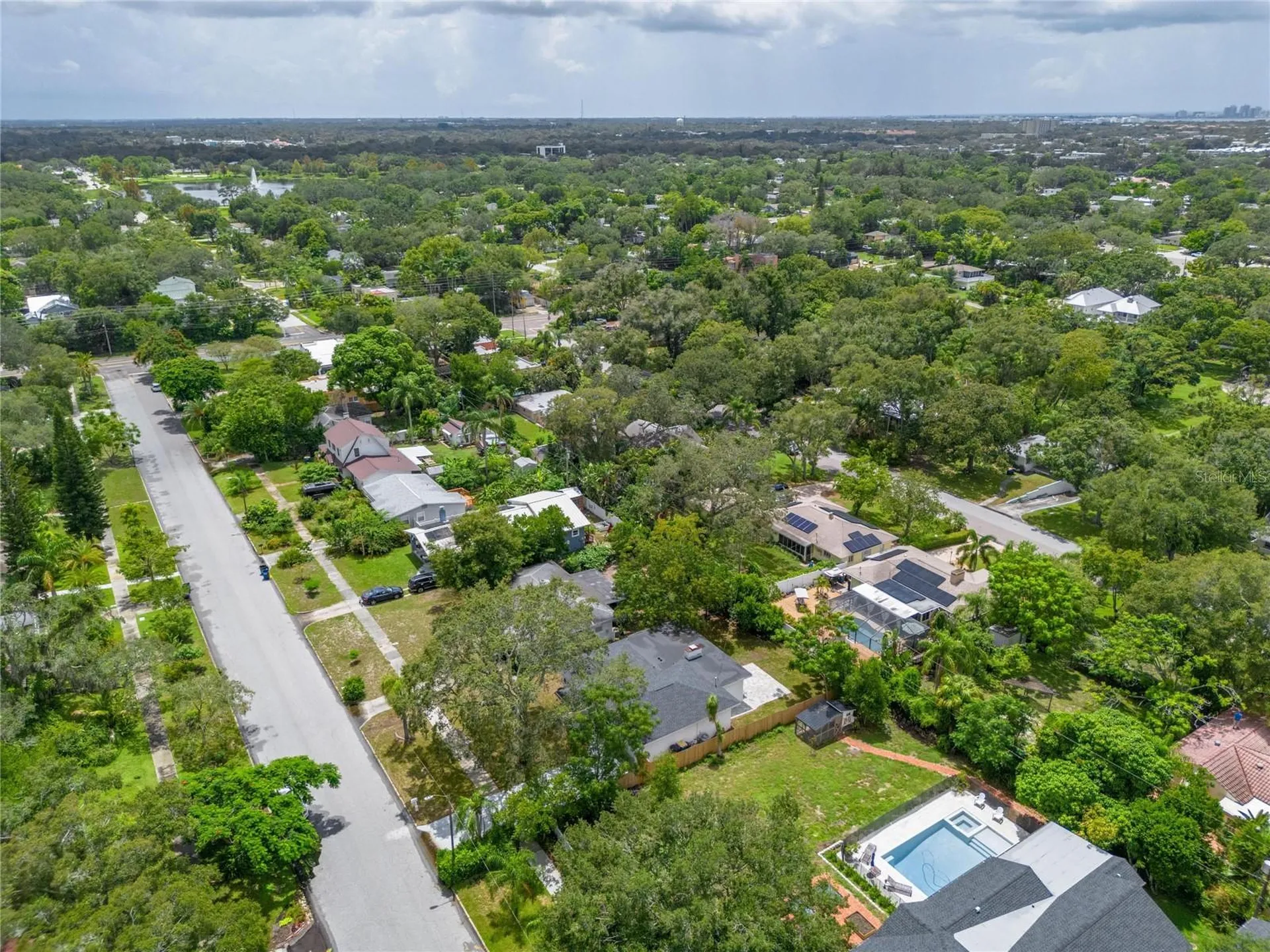 304 Orangewood Avenue Clearwater FL 33755