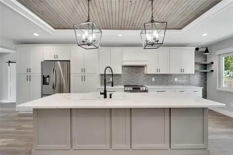 304 Orangewood Avenue Clearwater FL 33755