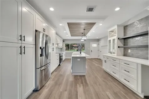 304 Orangewood Avenue Clearwater FL 33755