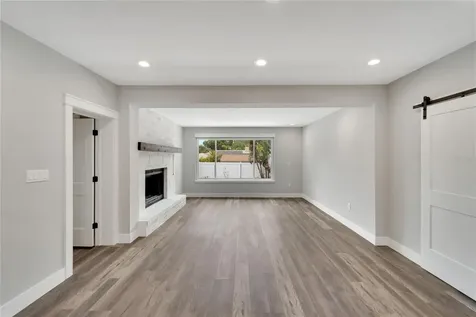 304 Orangewood Avenue Clearwater FL 33755