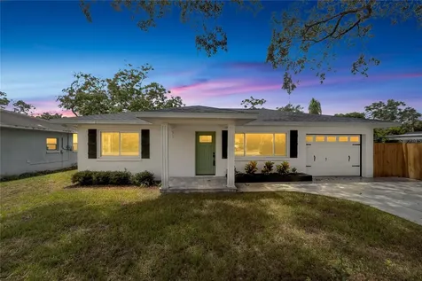 304 Orangewood Avenue Clearwater FL 33755