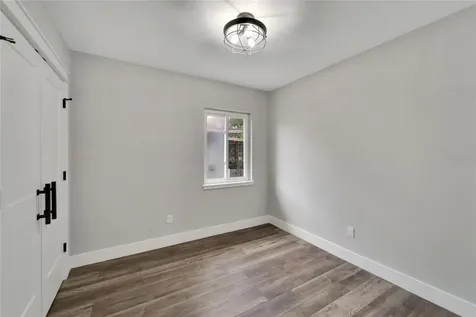 304 Orangewood Avenue Clearwater FL 33755