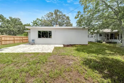 304 Orangewood Avenue Clearwater FL 33755