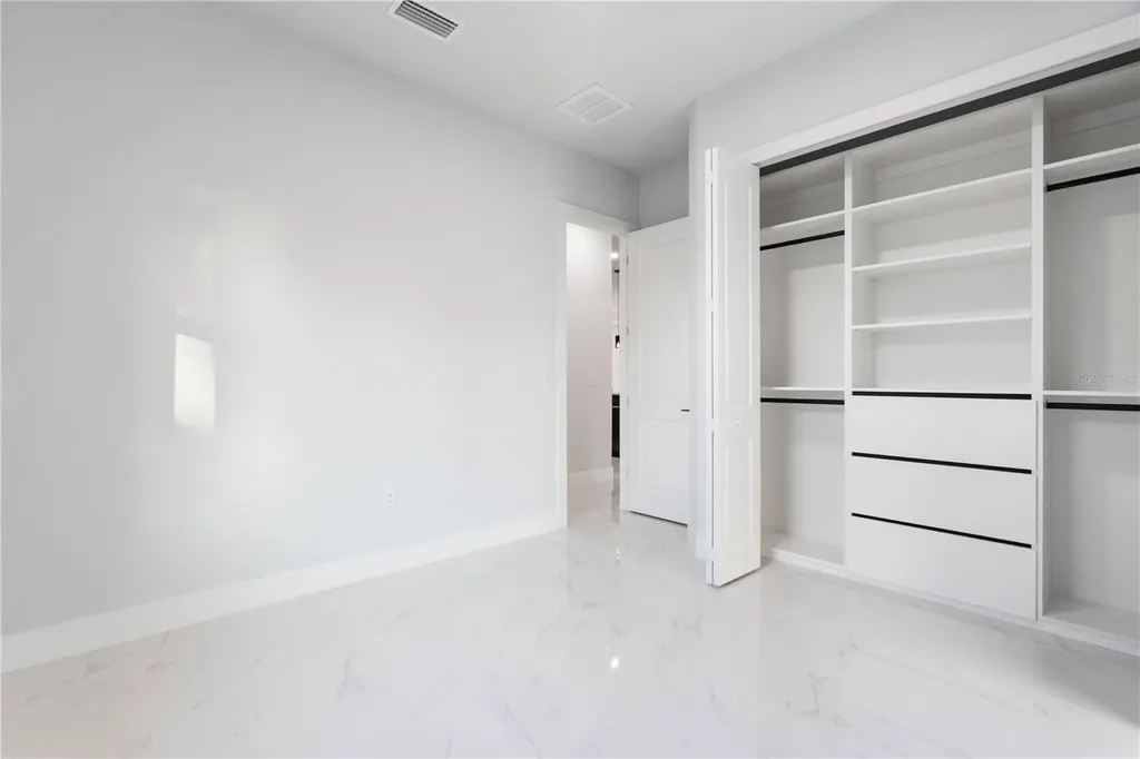 9201 Nightingale Road Weeki Wachee FL 34613
