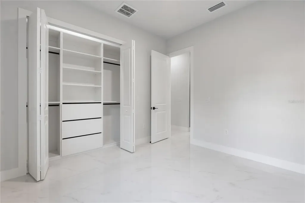 9201 Nightingale Road Weeki Wachee FL 34613