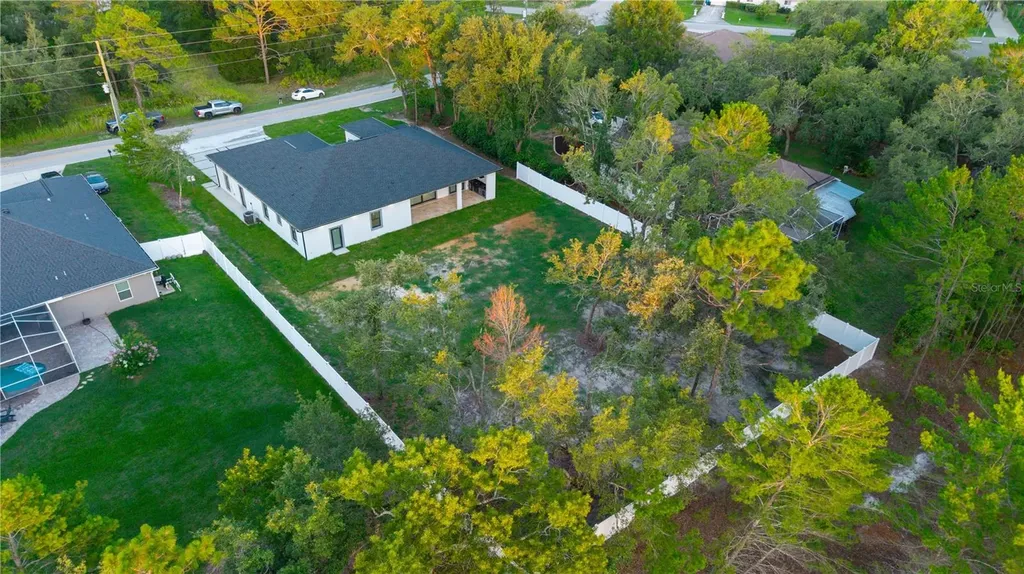 9201 Nightingale Road Weeki Wachee FL 34613