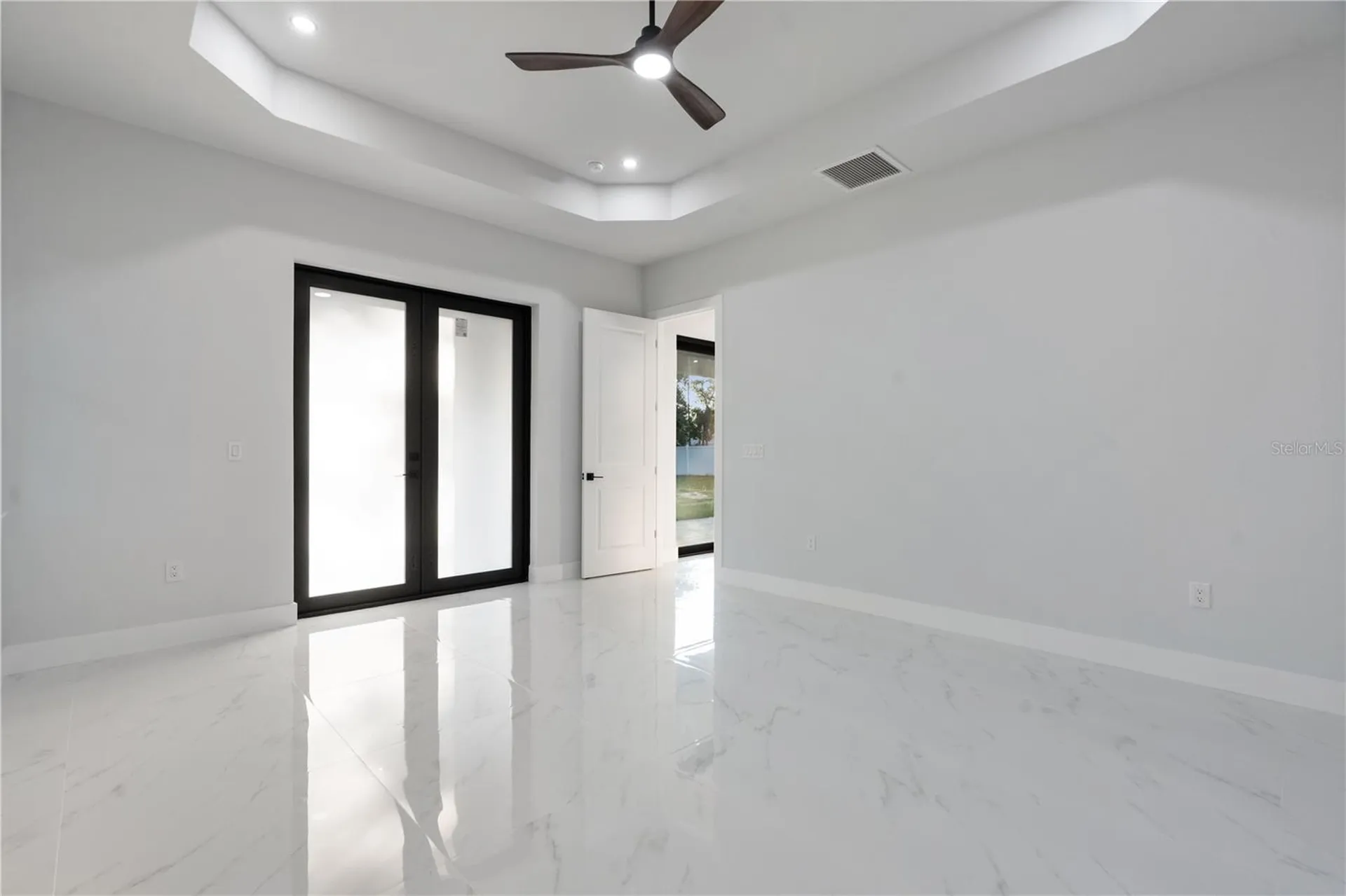 9201 Nightingale Road Weeki Wachee FL 34613