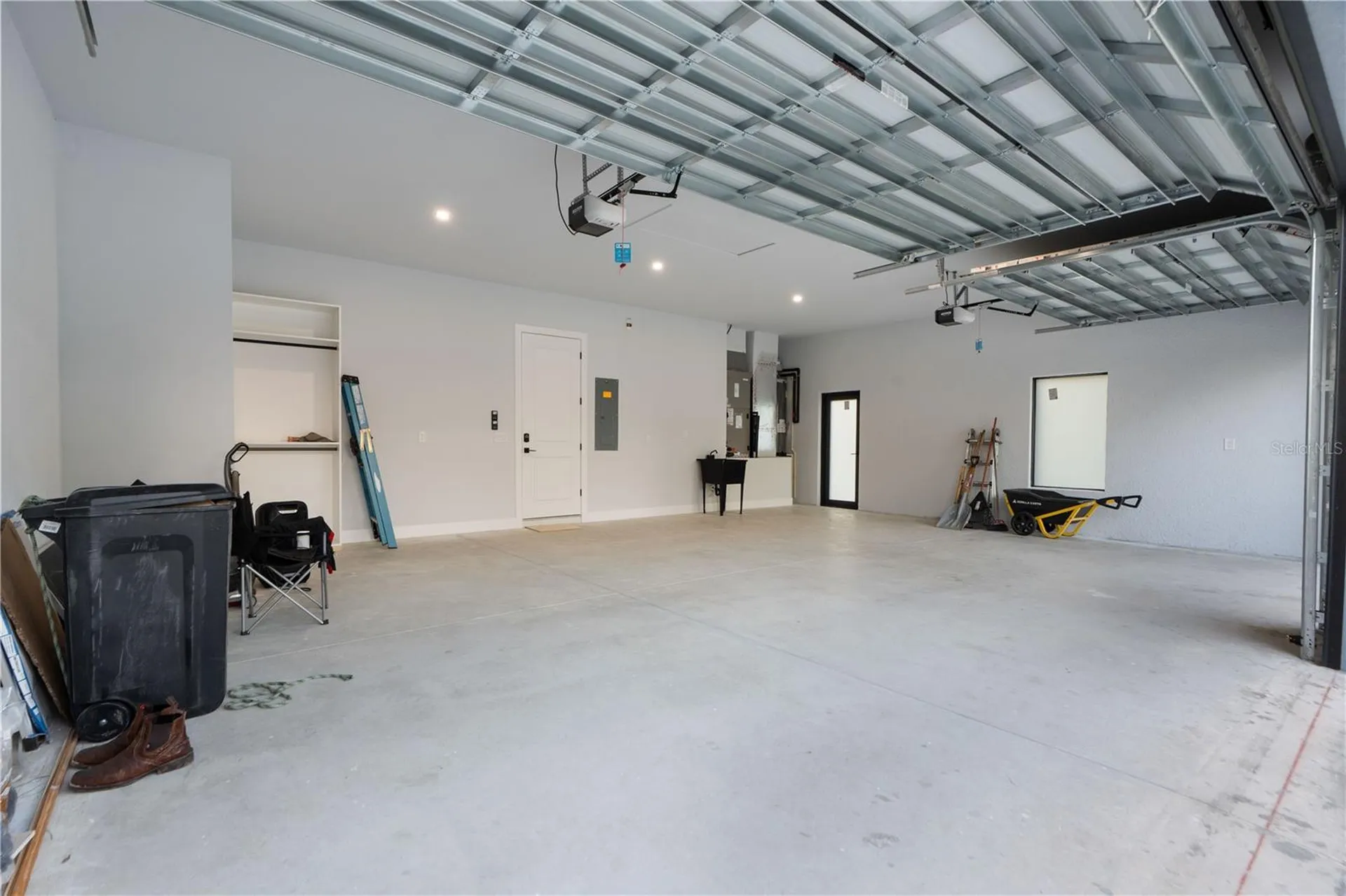 9201 Nightingale Road Weeki Wachee FL 34613