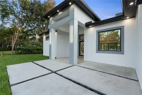 9201 Nightingale Road Weeki Wachee FL 34613