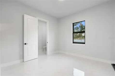 9201 Nightingale Road Weeki Wachee FL 34613