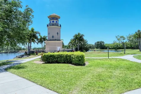 7086 Chatum Light Run Bradenton FL 34212