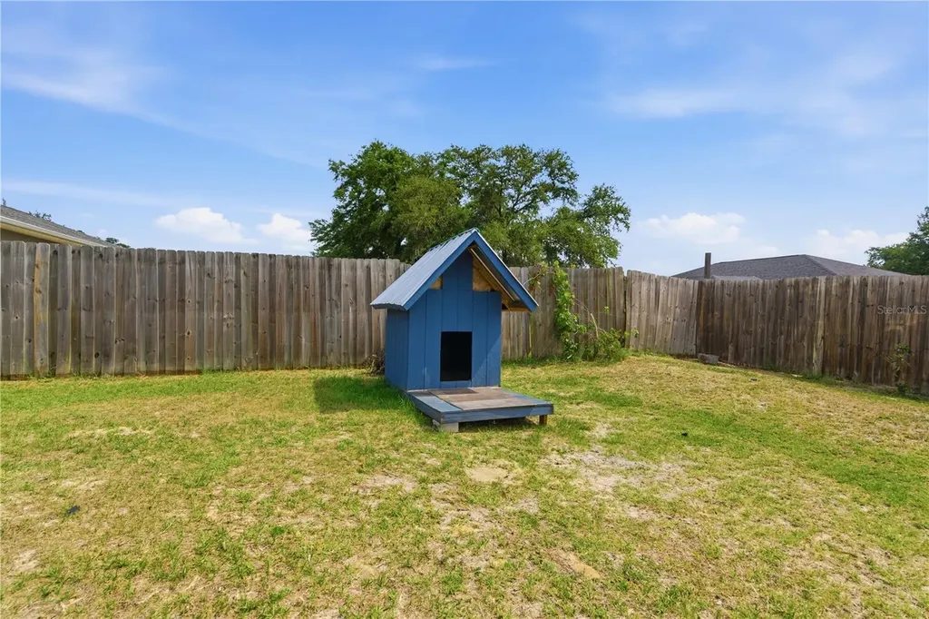 125 N Independence Highway Inverness FL 34453