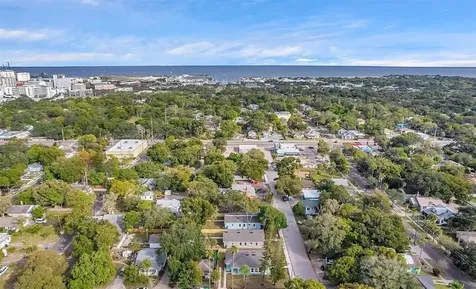 987 12th Avenue S St Petersburg FL 33705
