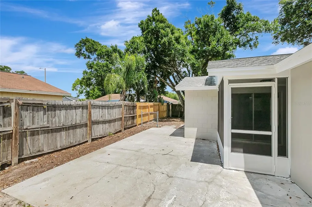 10215 Cutten Green Court Tampa FL 33615