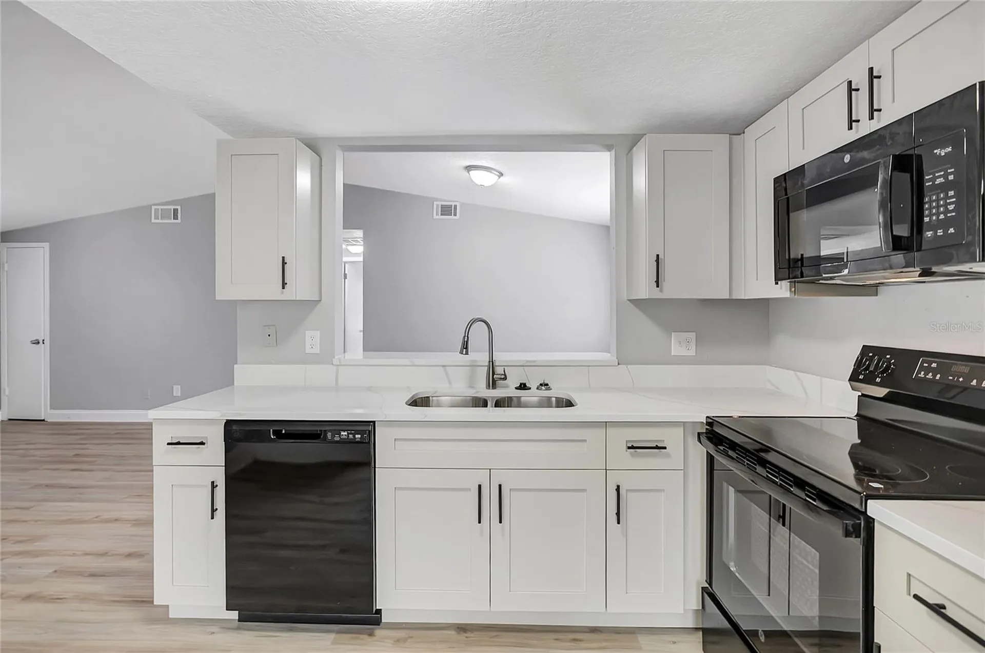 10215 Cutten Green Court Tampa FL 33615