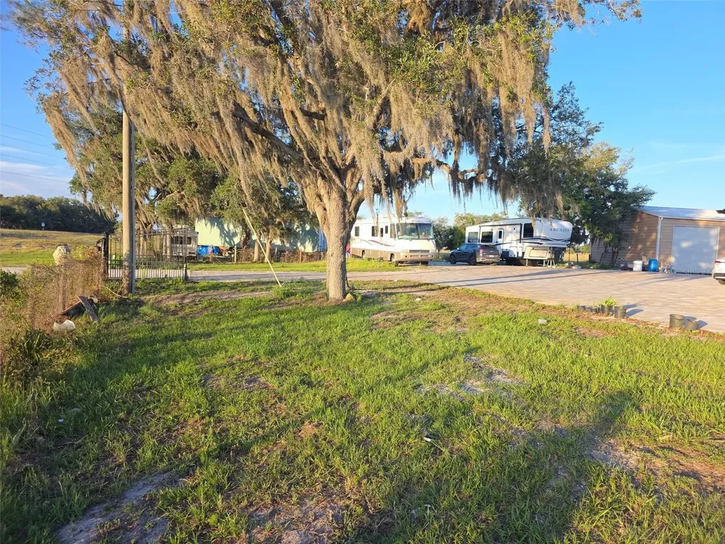 3620 County Road 64 E Avon Park FL 33825