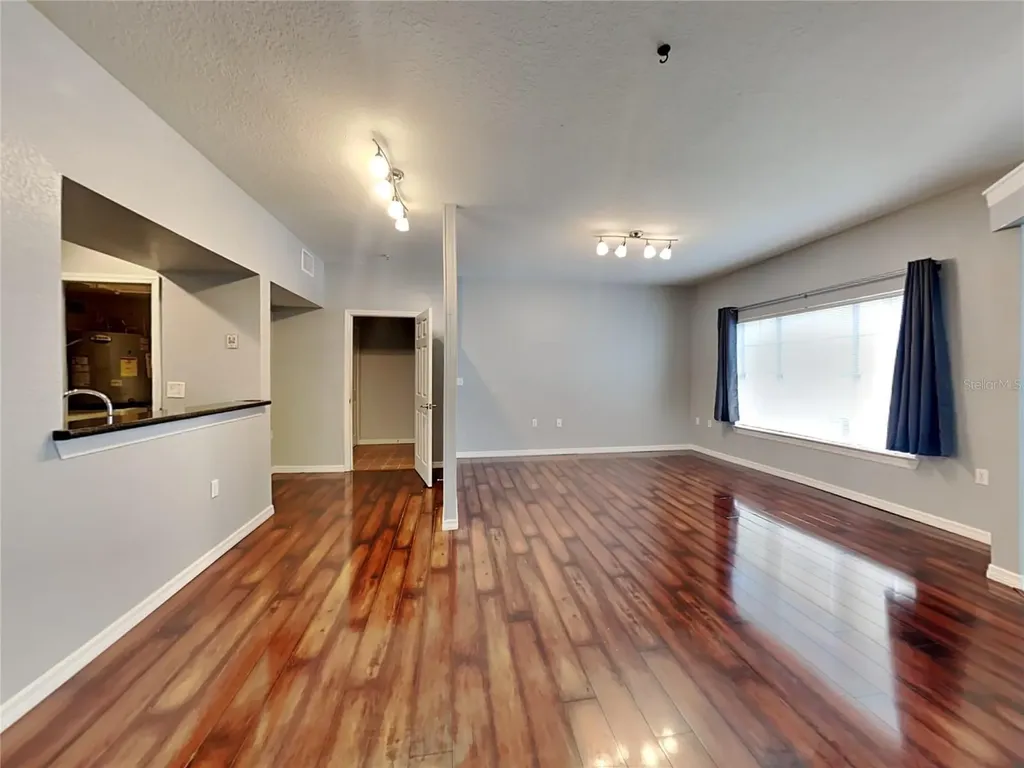 2328 Midtown Terrace Orlando FL 32839