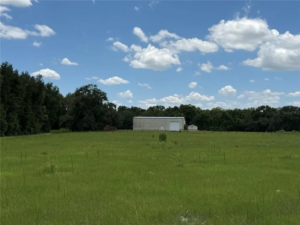 SE Sunset Harbor Road Weirsdale FL 32195