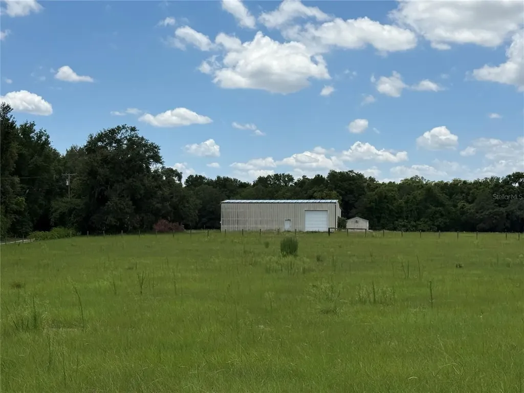 SE Sunset Harbor Road Weirsdale FL 32195