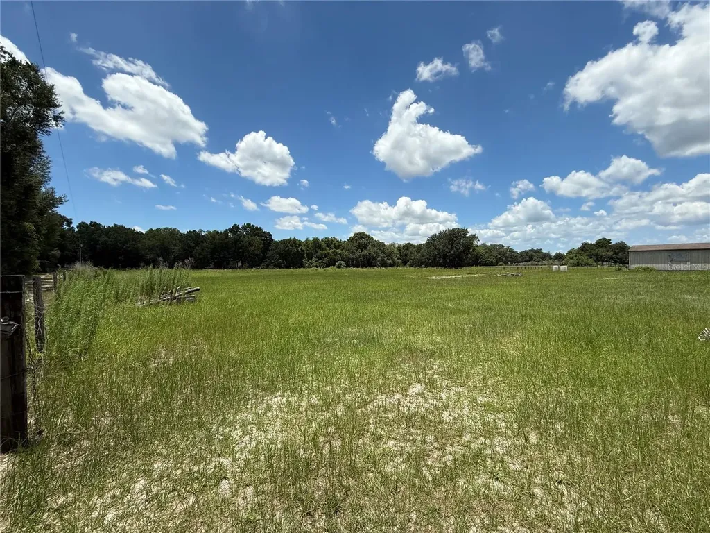 SE Sunset Harbor Road Weirsdale FL 32195