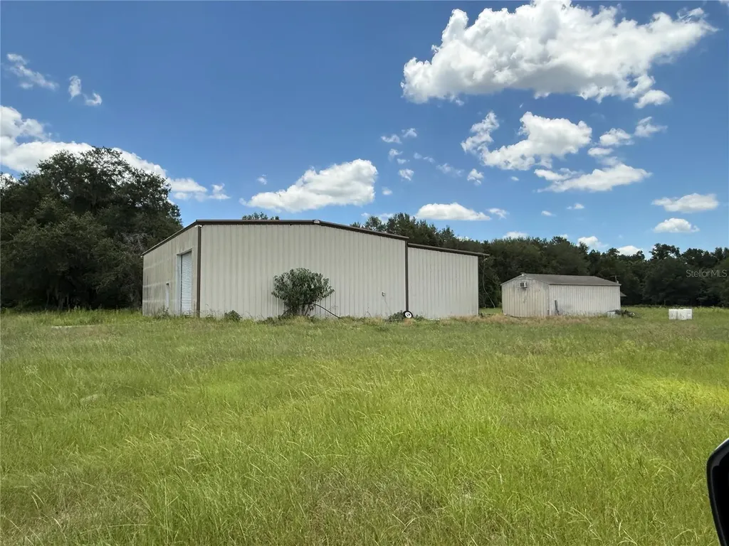 SE Sunset Harbor Road Weirsdale FL 32195