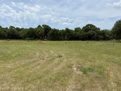 SE Sunset Harbor Road Weirsdale FL 32195
