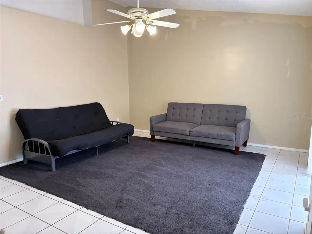 1105 Indian Ridge Trail E Kissimmee FL 34747