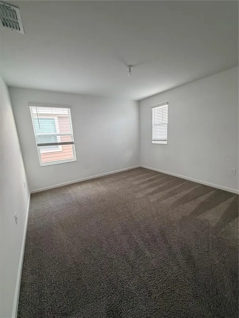 926 Jackson Avenue Davenport FL 33837