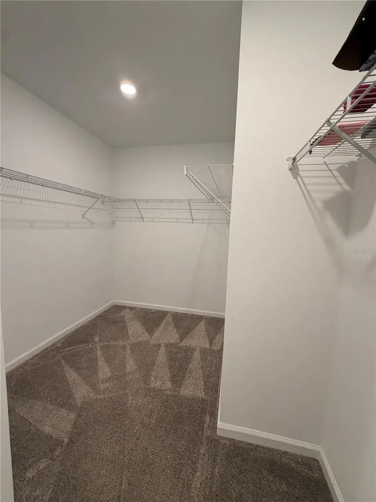 926 Jackson Avenue Davenport FL 33837