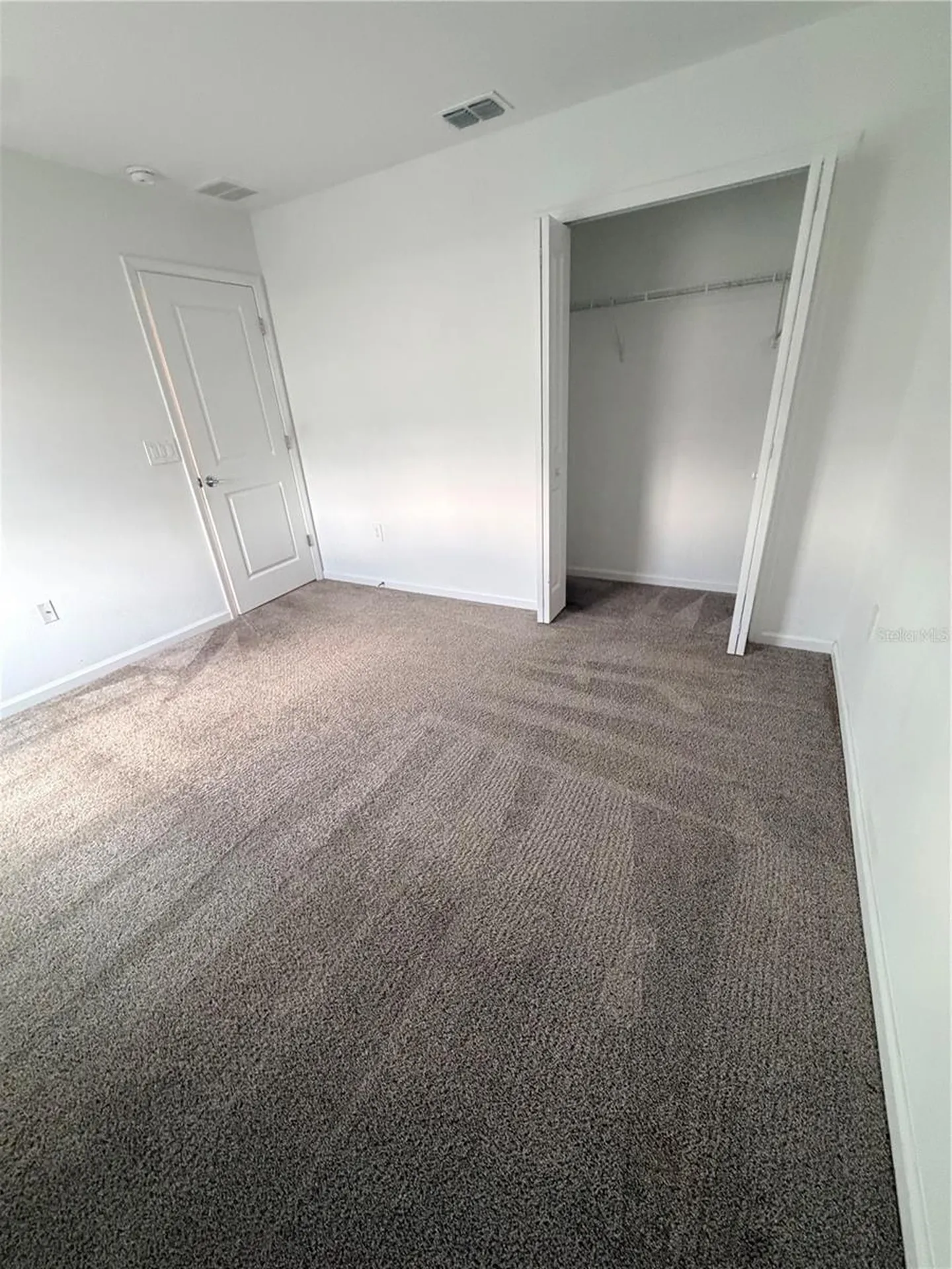 926 Jackson Avenue Davenport FL 33837