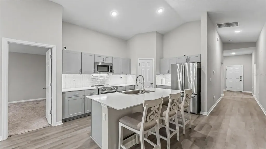 4553 White Marble Court Lakeland FL 33811