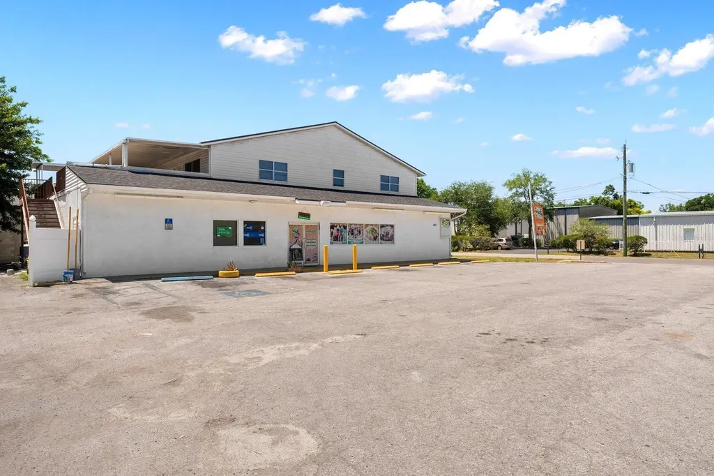 4624 N Hubert Avenue Tampa FL 33614