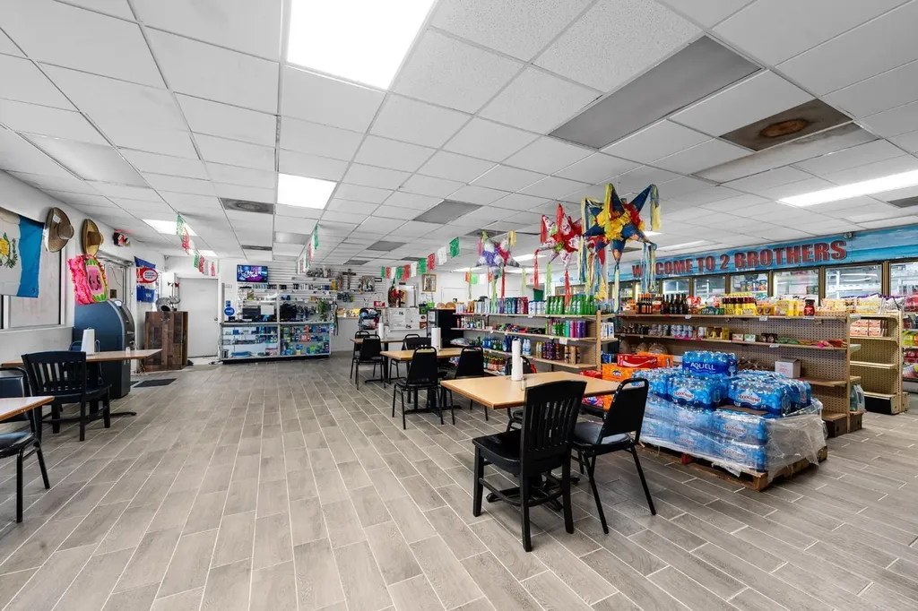 4624 N Hubert Avenue Tampa FL 33614