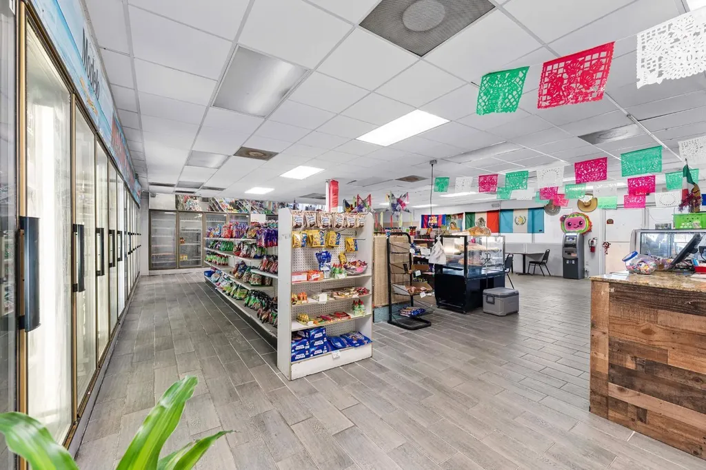 4624 N Hubert Avenue Tampa FL 33614