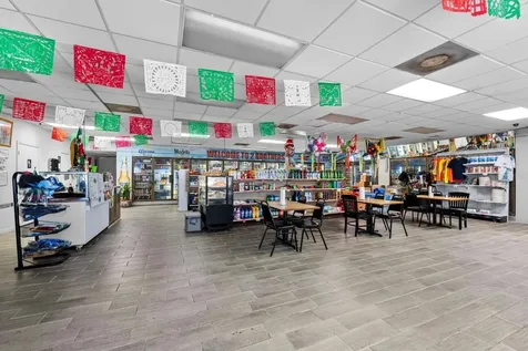 4624 N Hubert Avenue Tampa FL 33614