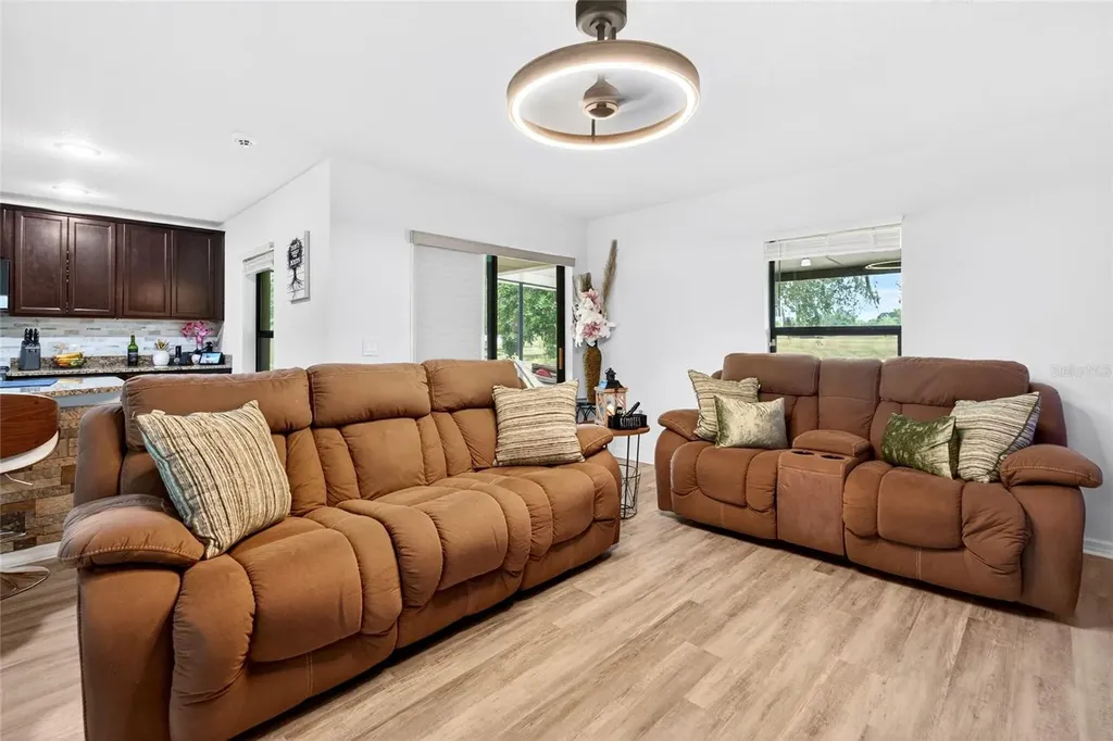 6647 Redbay Drive Brooksville FL 34602
