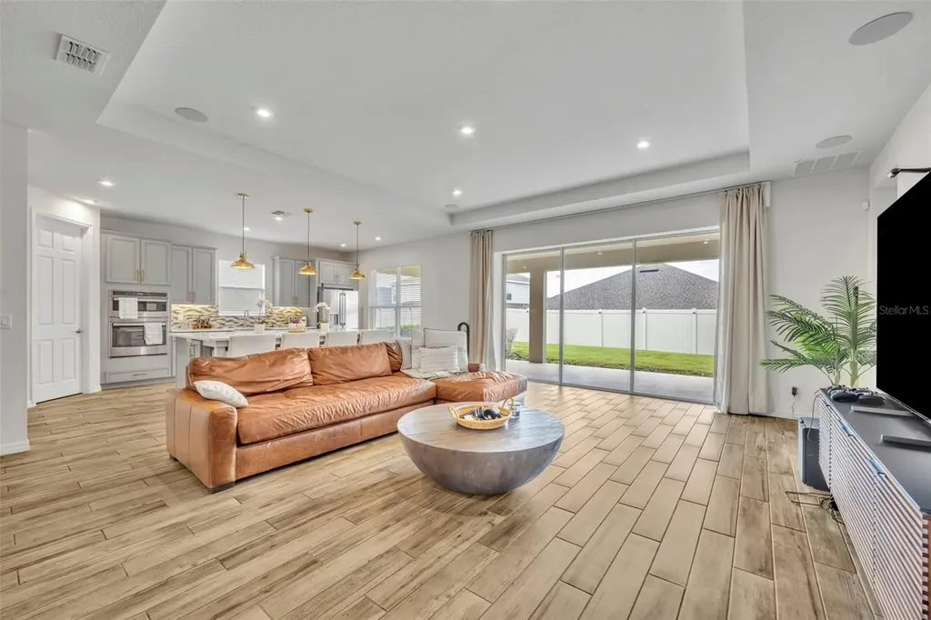 3351 Hanging Tide Street Winter Garden FL 34787