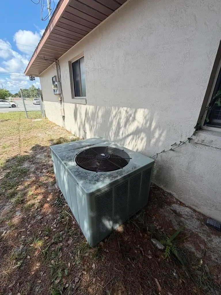 1057 Fort Smith Boulevard Deltona FL 32725