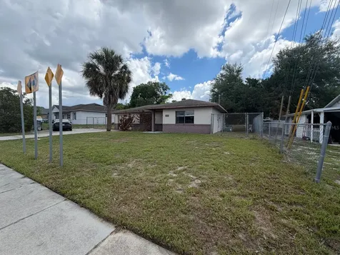 1057 Fort Smith Boulevard Deltona FL 32725
