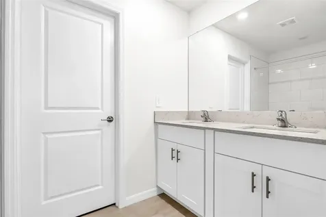 11672 Radiant Shore Loop San Antonio FL 33576