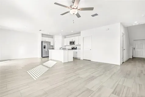 11672 Radiant Shore Loop San Antonio FL 33576
