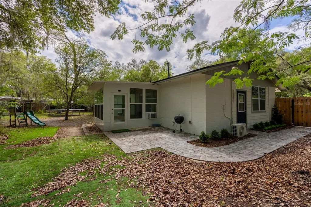 4107 NW 19th Terrace Gainesville FL 32605