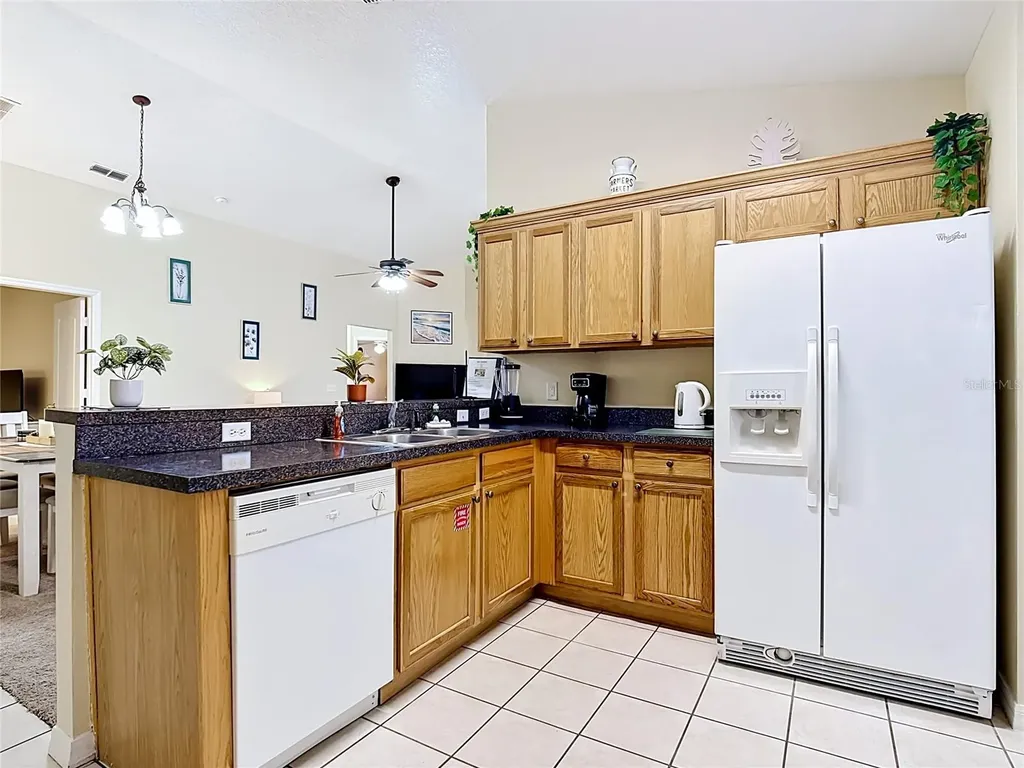 522 Sandy Ridge Drive Davenport FL 33896